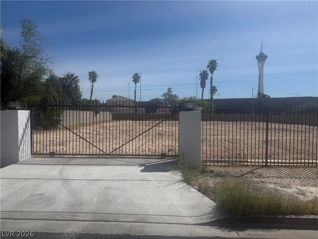 1629 Westwood Drive Las Vegas NV 89102