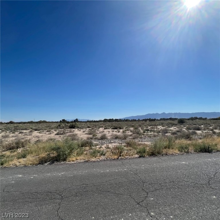 4471 Oakridge Avenue Pahrump NV 89048