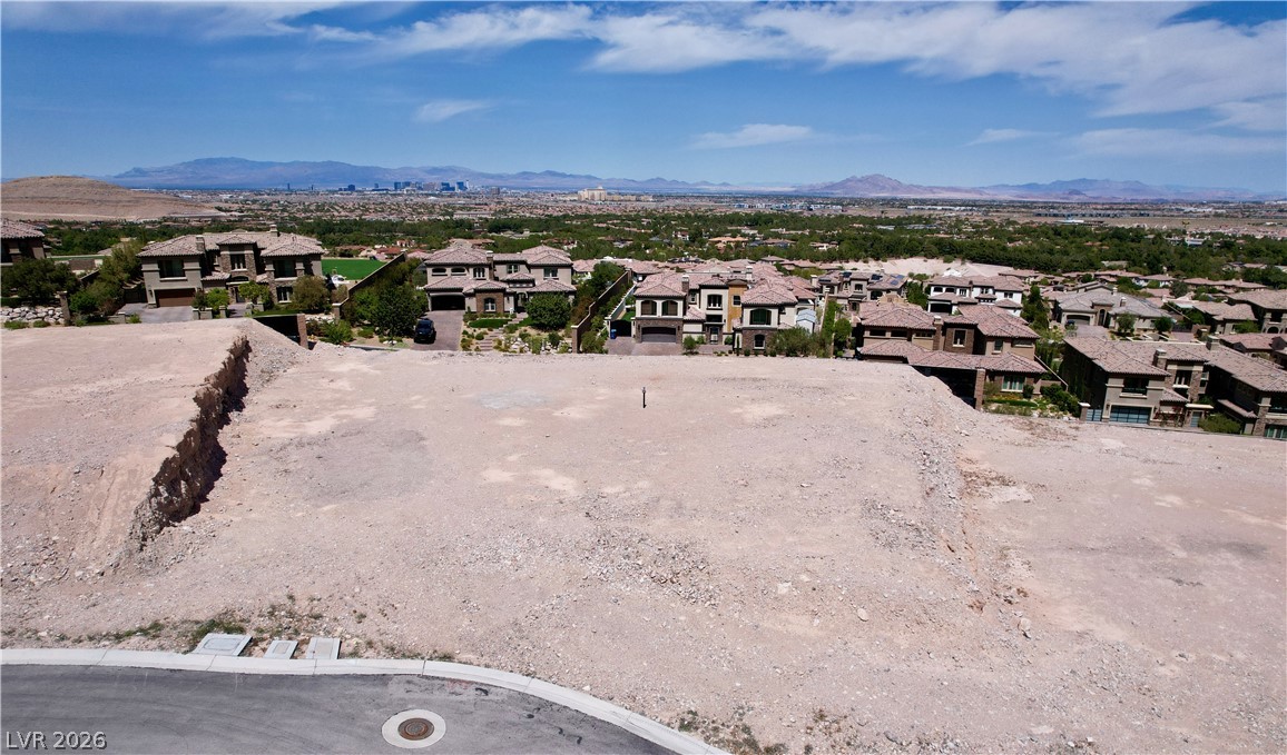 18 Mountain View Drive Las Vegas NV 89141