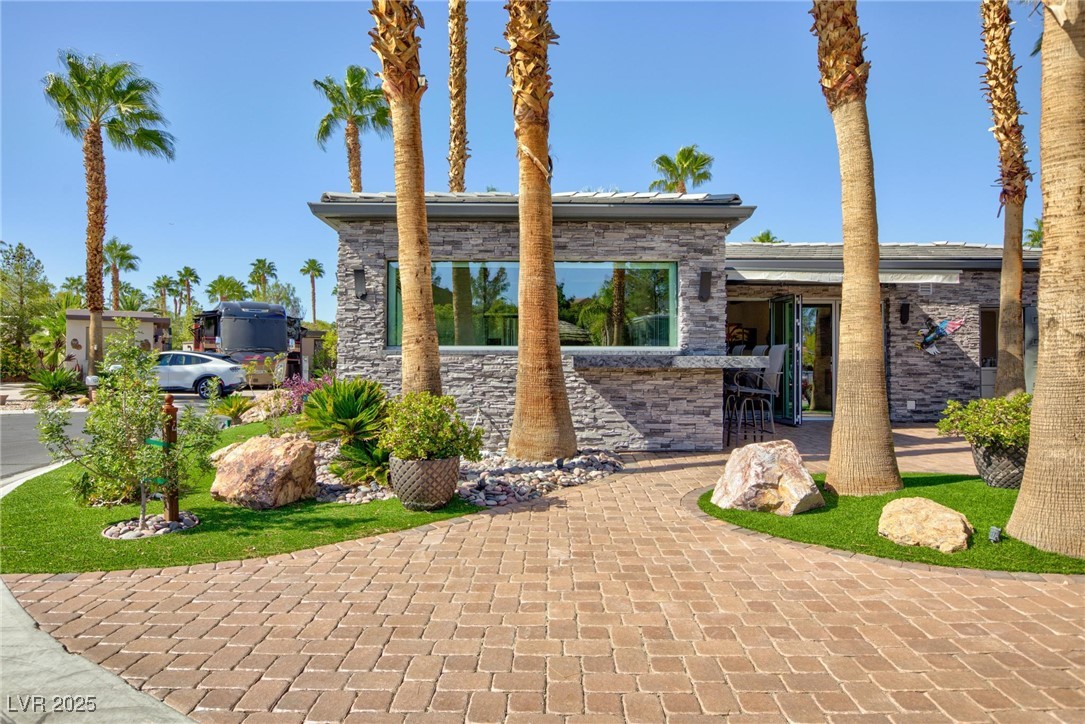 8175 Arville Street 142 Las Vegas NV 89139