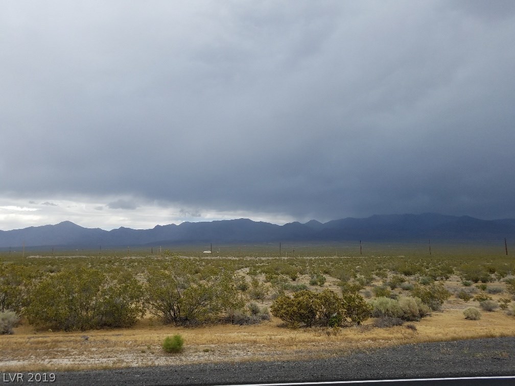 130 West Parque Pahrump NV 89060