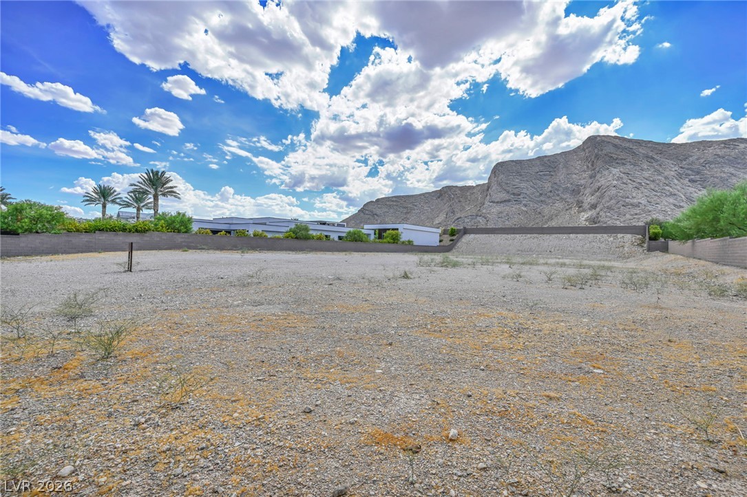 4281 North Grand Canyon Drive Las Vegas NV 89129