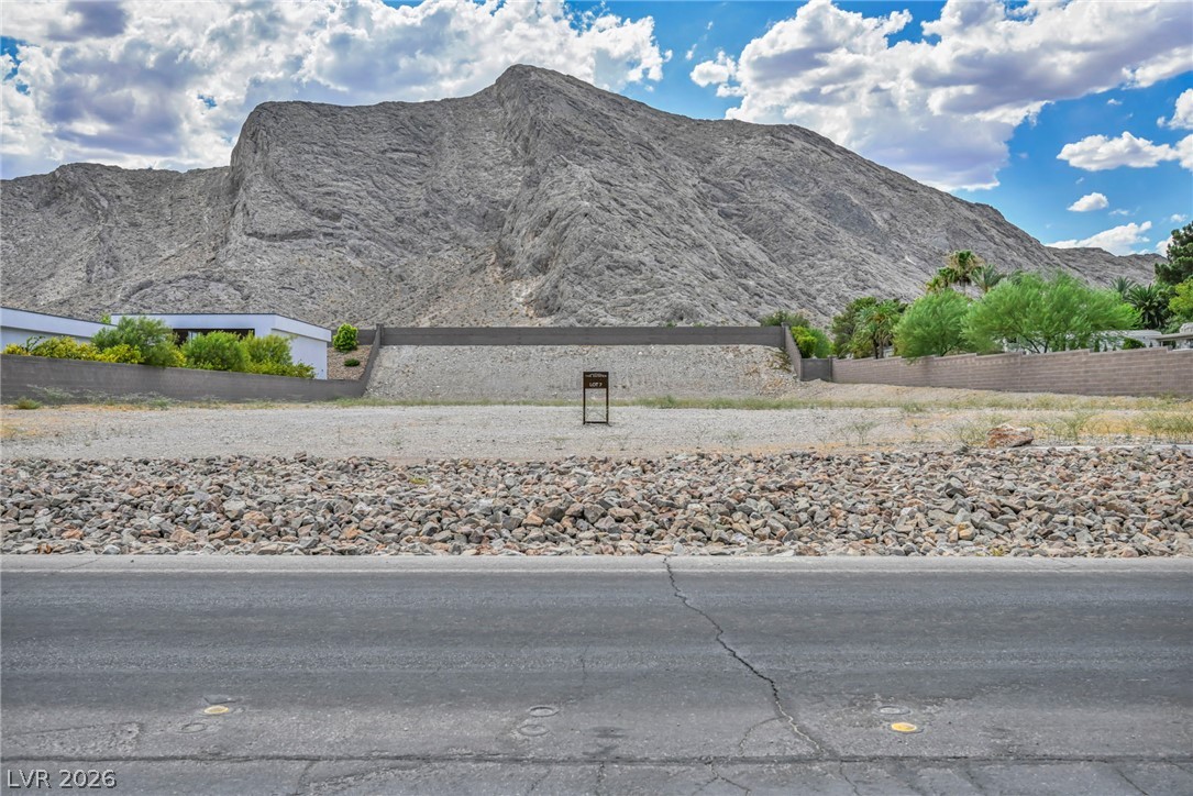 4281 North Grand Canyon Drive Las Vegas NV 89129