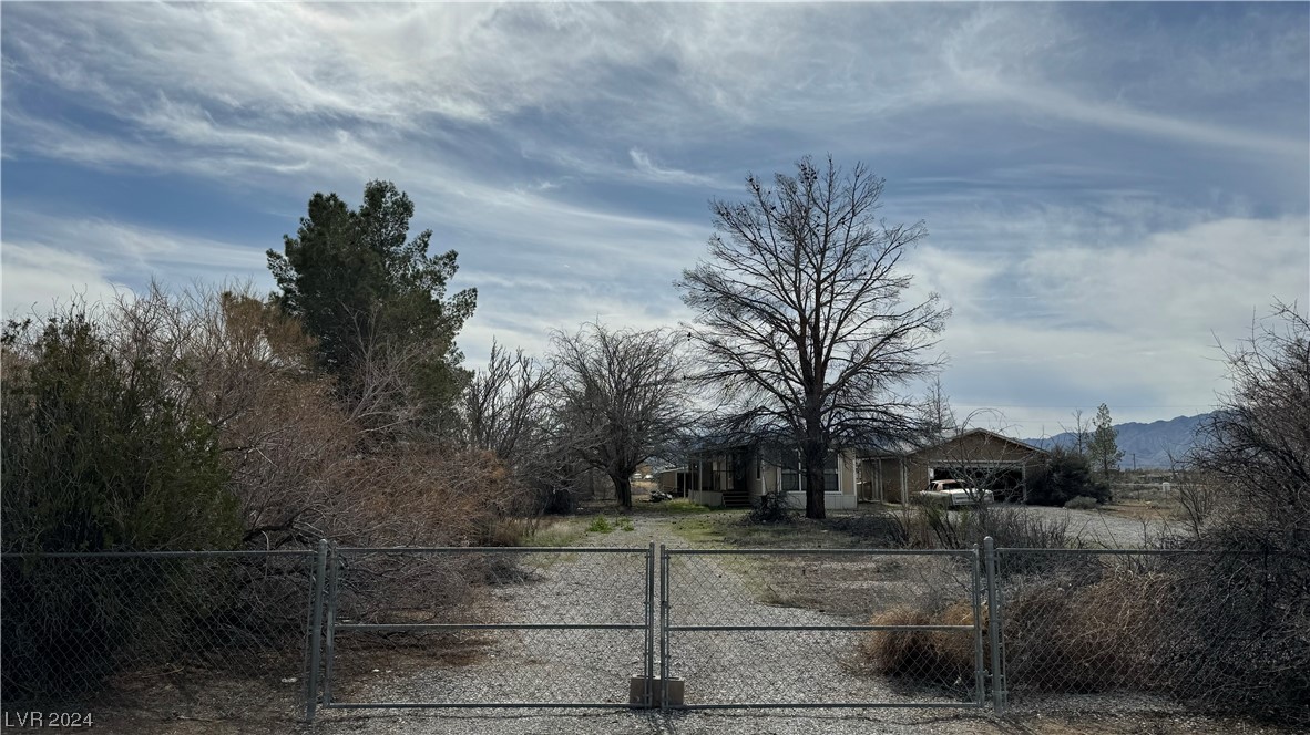 1901 West Vondell Drive Pahrump NV 89048
