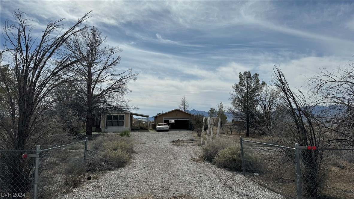 1901 West Vondell Drive Pahrump NV 89048