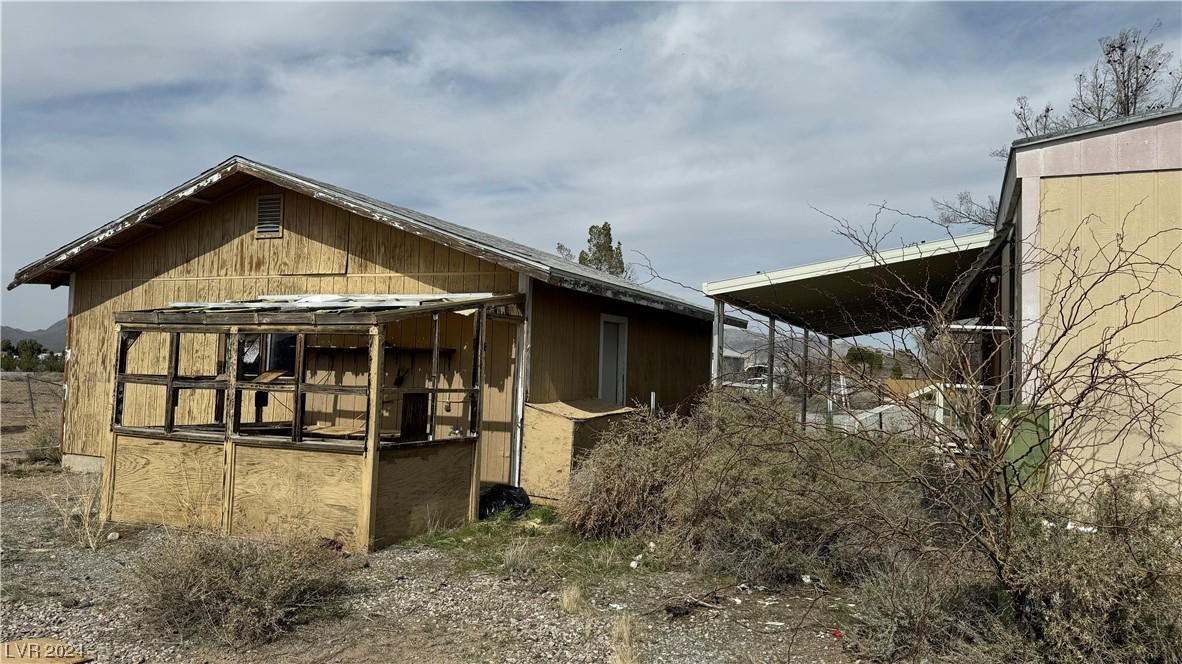 1901 West Vondell Drive Pahrump NV 89048
