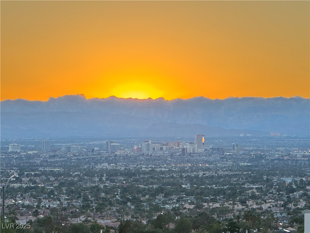 7150 Pico Rio Court Las Vegas NV 89156