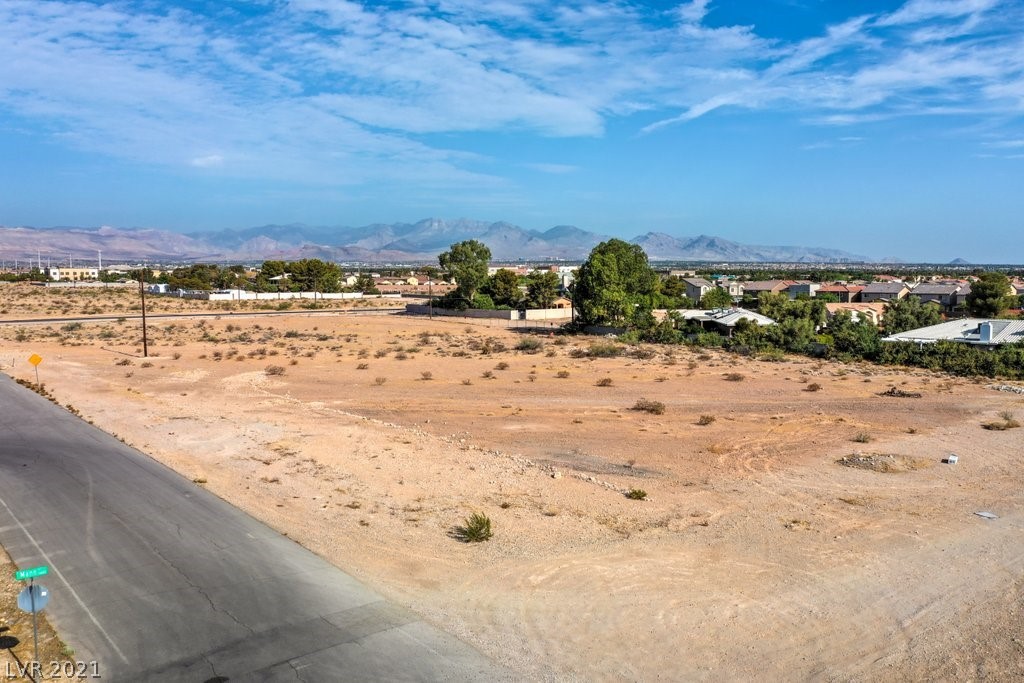 Russell Las Vegas NV 89118