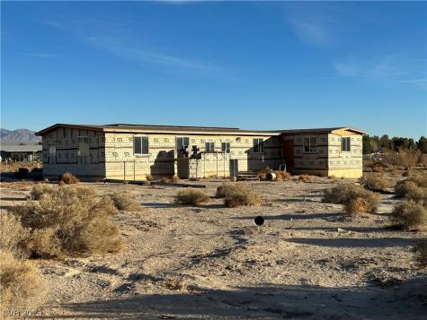 2220 West Bluebird Avenue Pahrump NV 89060