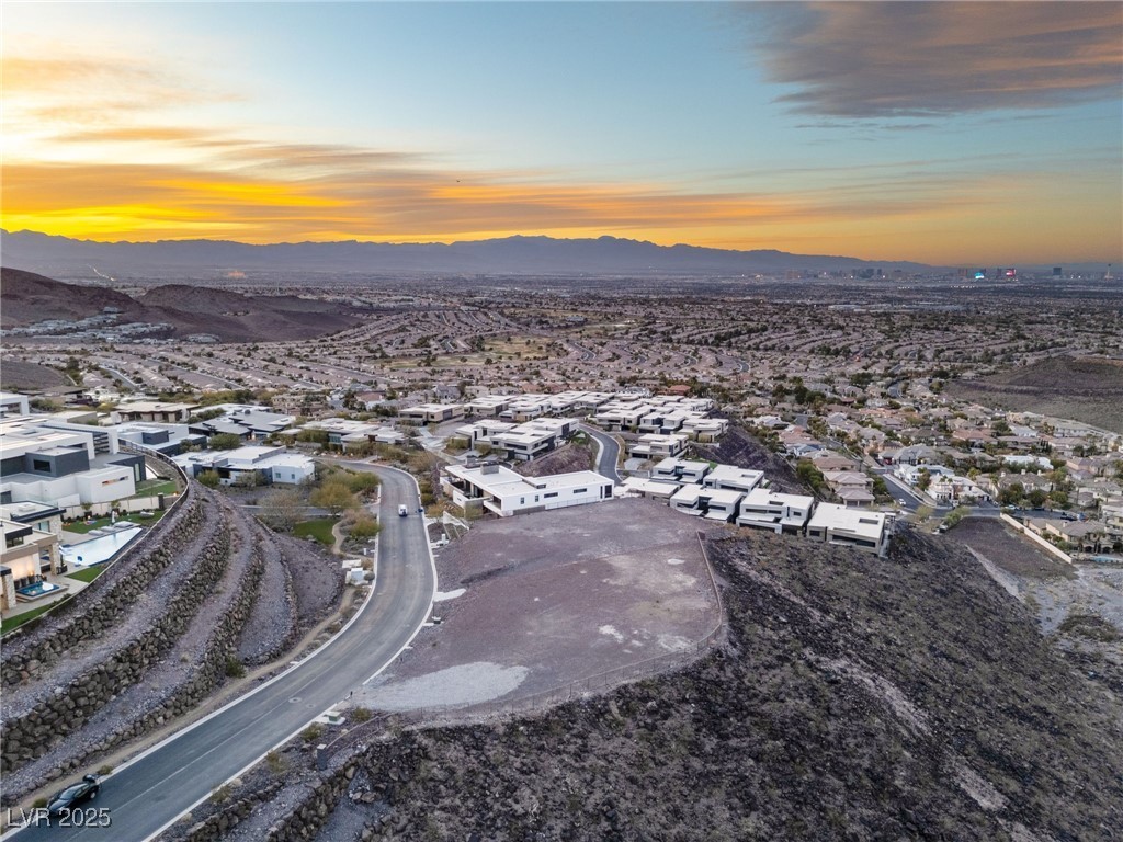 17 Cloud Chaser Boulevard Henderson NV 89012