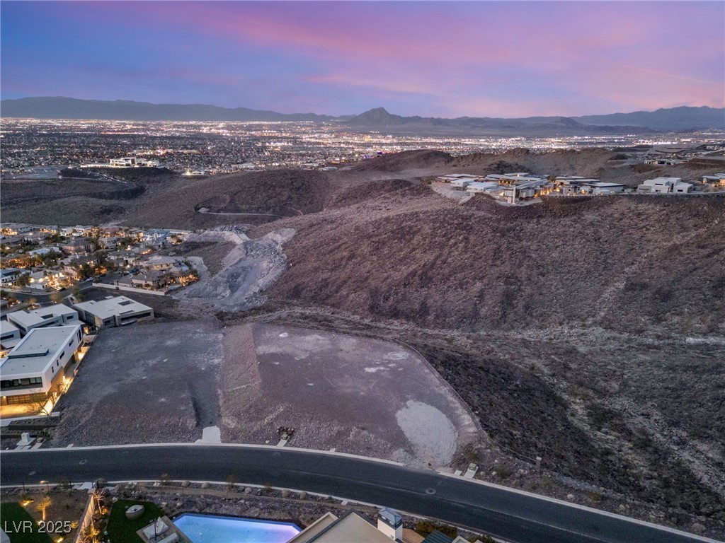 17 Cloud Chaser Boulevard Henderson NV 89012