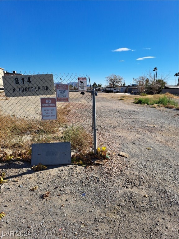 814 North Tonopah Drive Las Vegas NV 89106