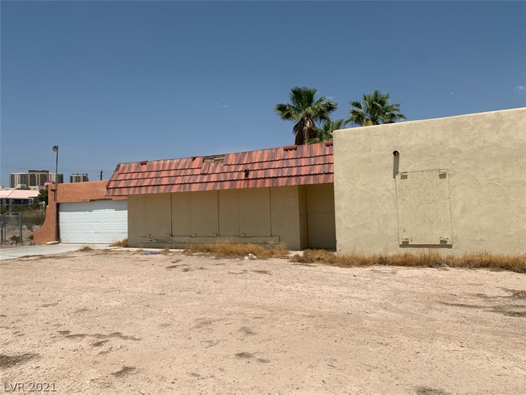 68 East Wigwam Avenue Las Vegas NV 89123