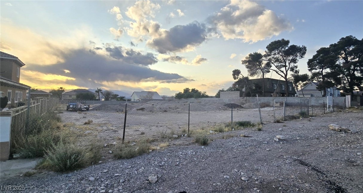 Peaceful Street Las Vegas NV 89110