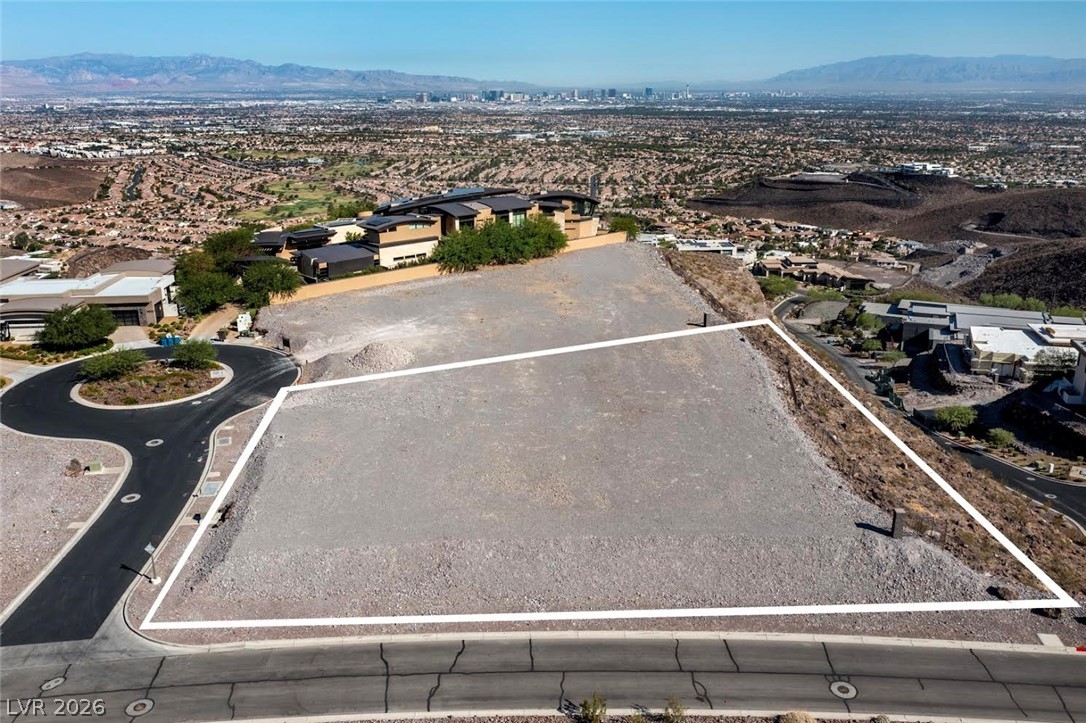 2 Heavens Edge Court Henderson NV 89012