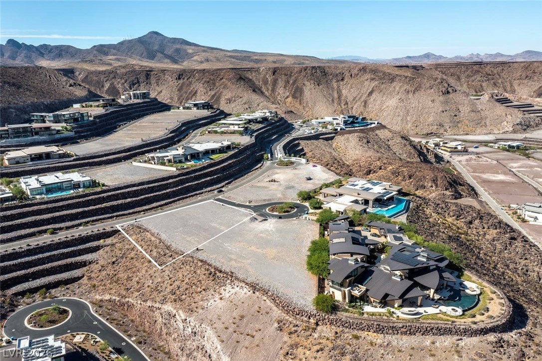 2 Heavens Edge Court Henderson NV 89012