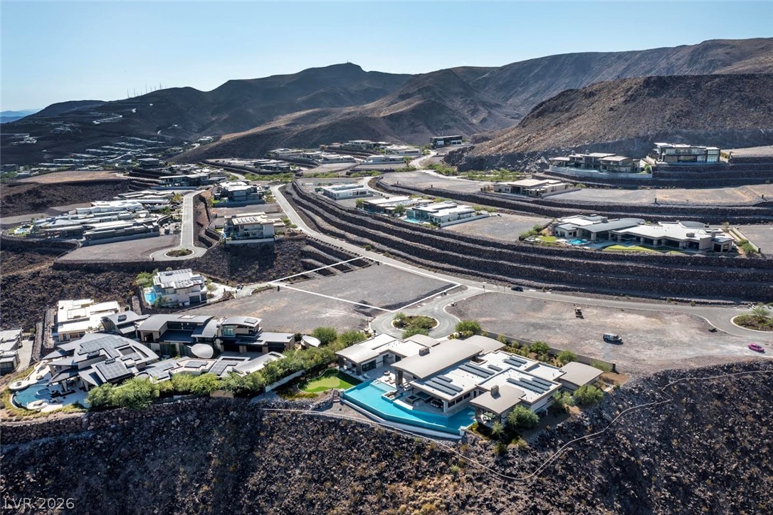 2 Heavens Edge Court Henderson NV 89012