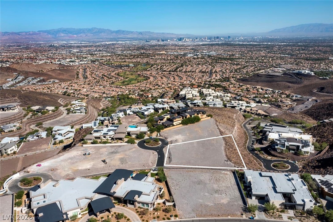 2 Heavens Edge Court Henderson NV 89012