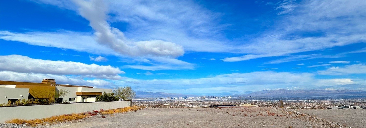 7 Sky Arc Court Henderson NV 89012