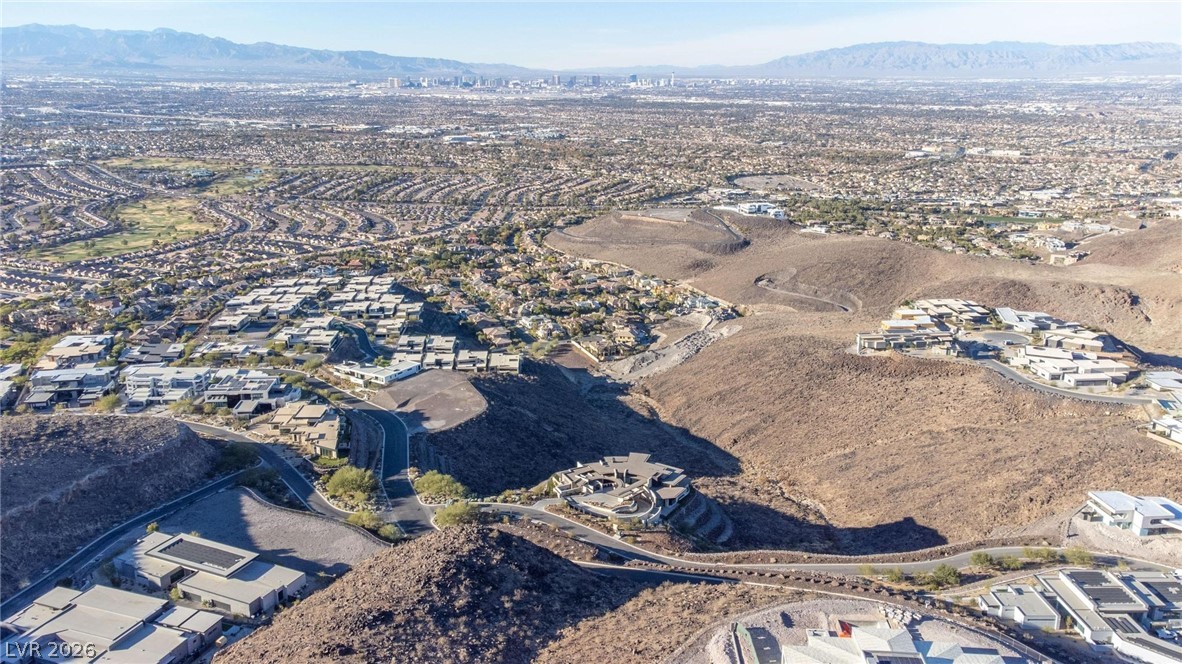 7 Sky Arc Court Henderson NV 89012