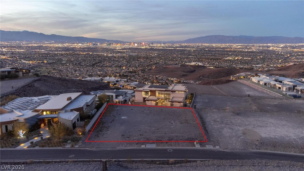 7 Sky Arc Court Henderson NV 89012