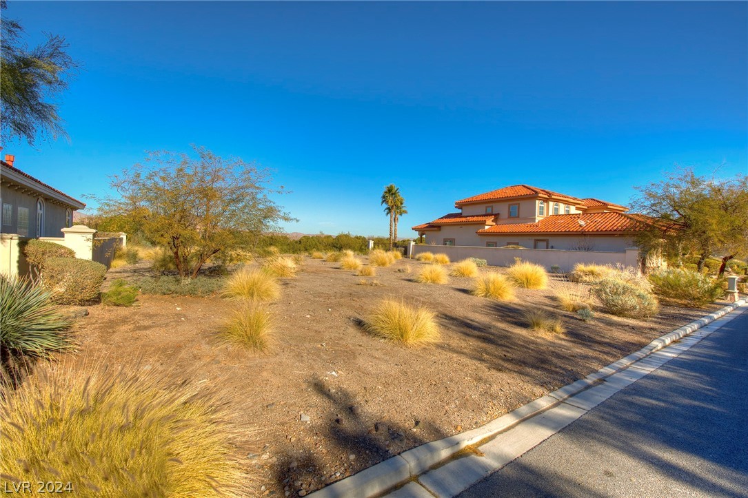 8 Sardana Court Henderson NV 89011
