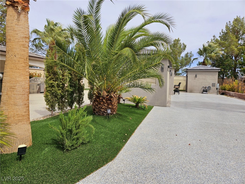 8175 Arville Street 14 Las Vegas NV 89139