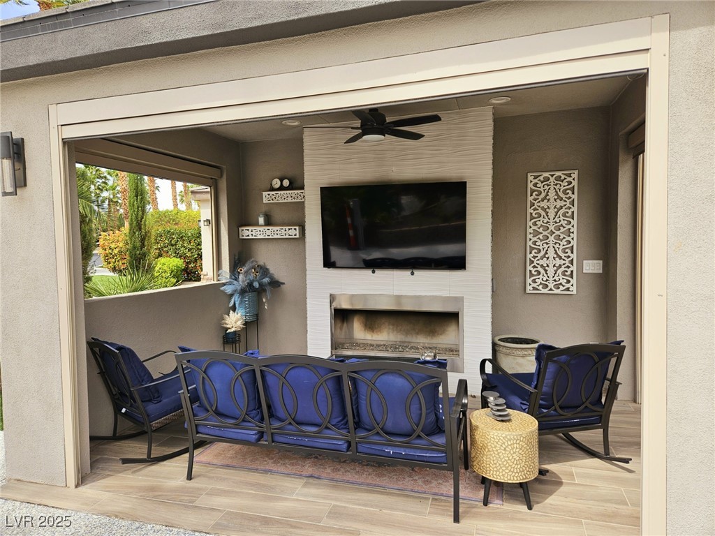 8175 Arville Street 14 Las Vegas NV 89139