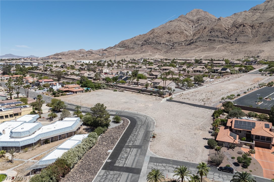 6881 Mountridge Drive Las Vegas NV 89110