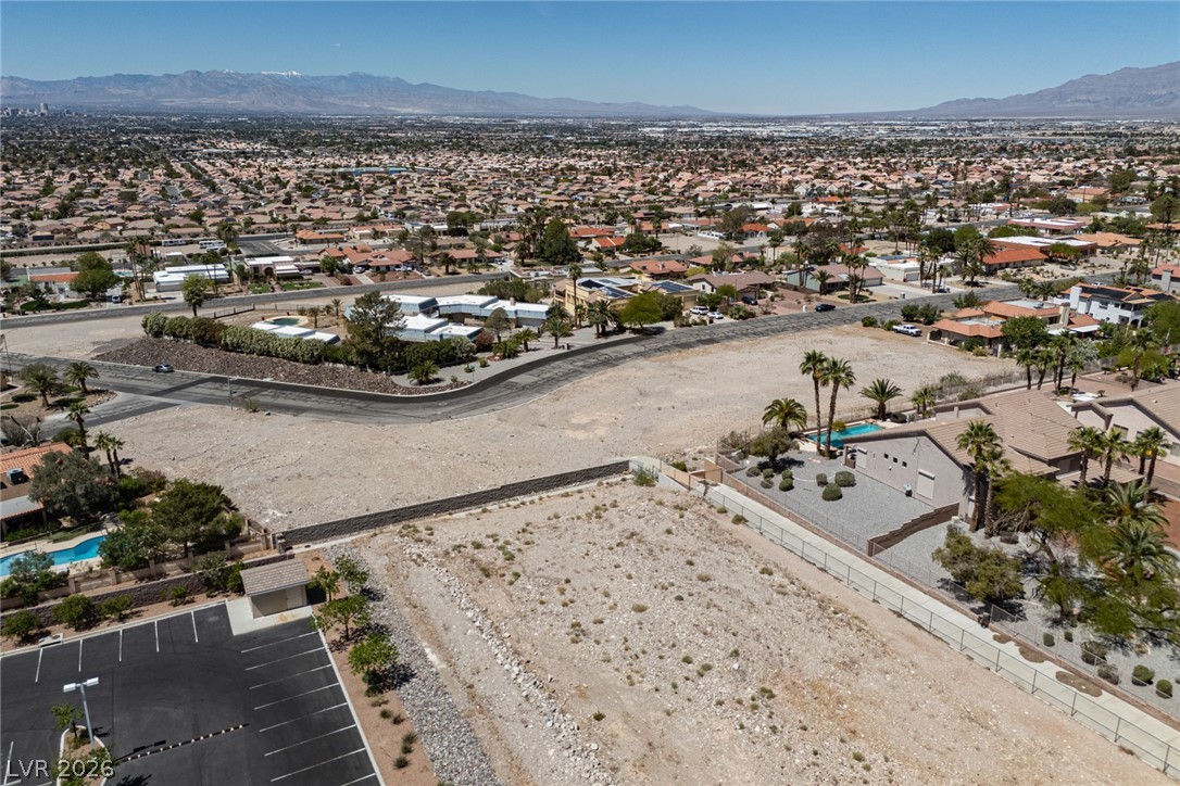 6881 Mountridge Drive Las Vegas NV 89110