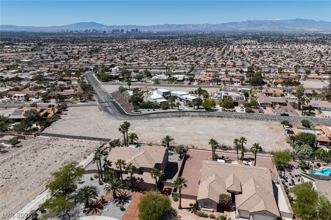 6881 Mountridge Drive Las Vegas NV 89110