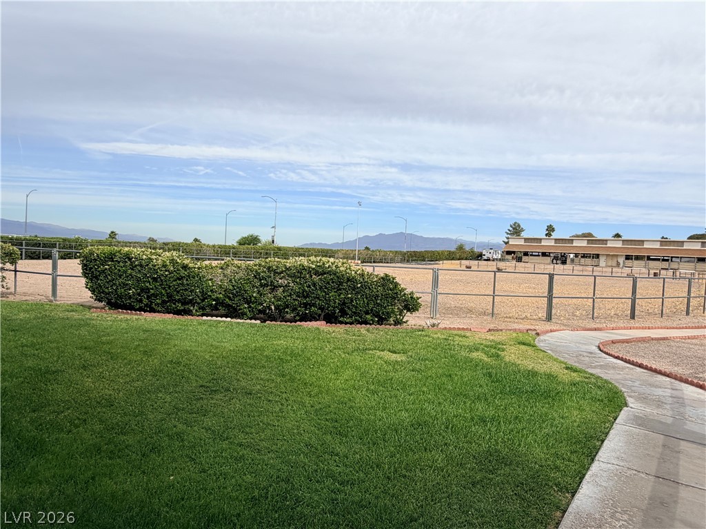 6881 Mountridge Drive Las Vegas NV 89110