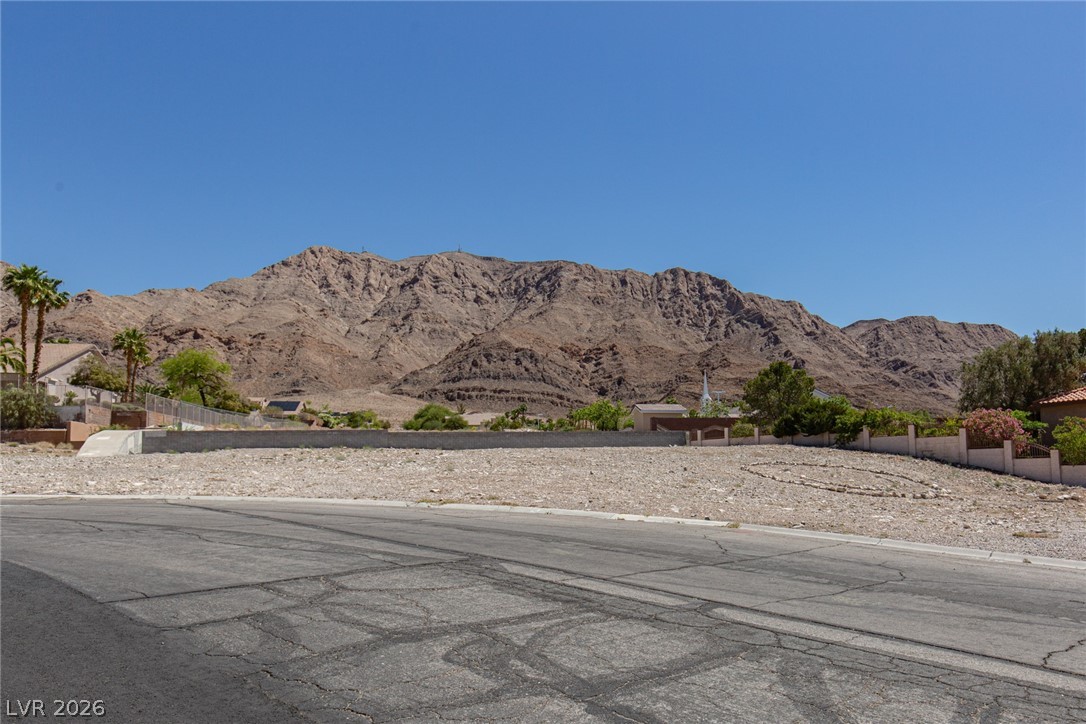 6881 Mountridge Drive Las Vegas NV 89110