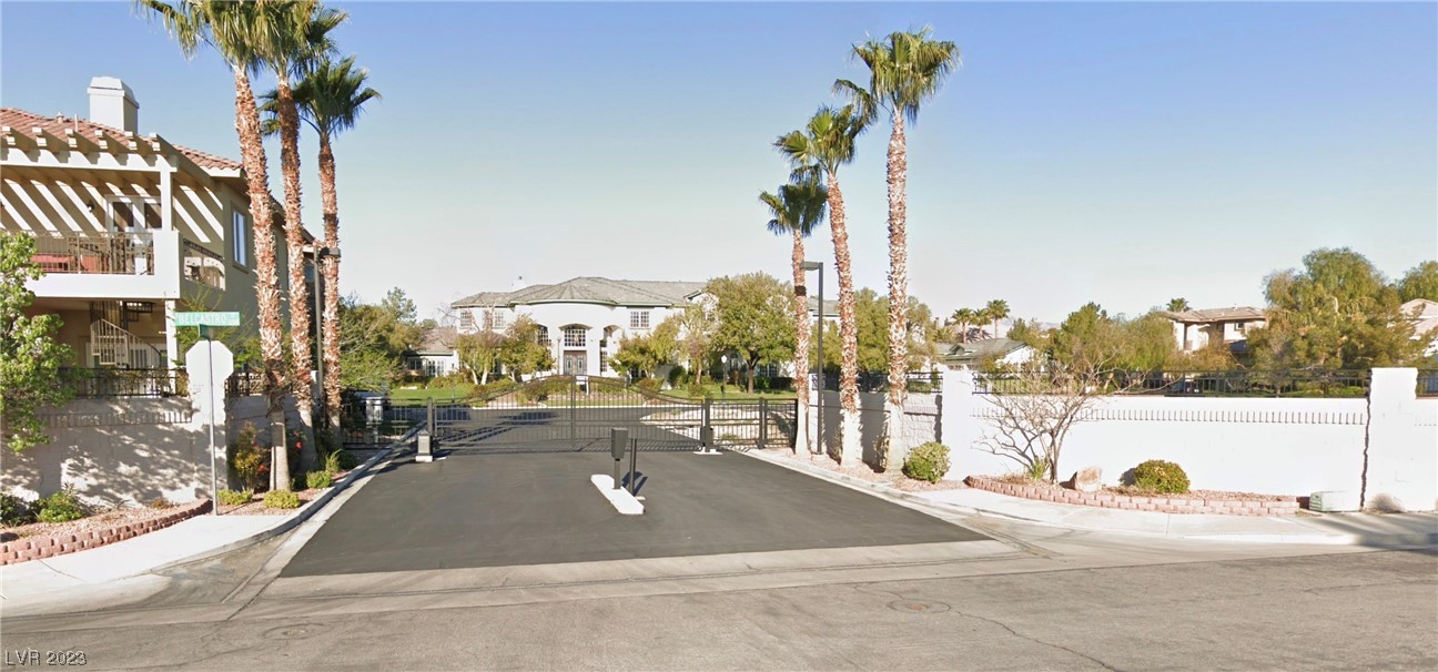 2210 Jamaica Court Las Vegas NV 89117