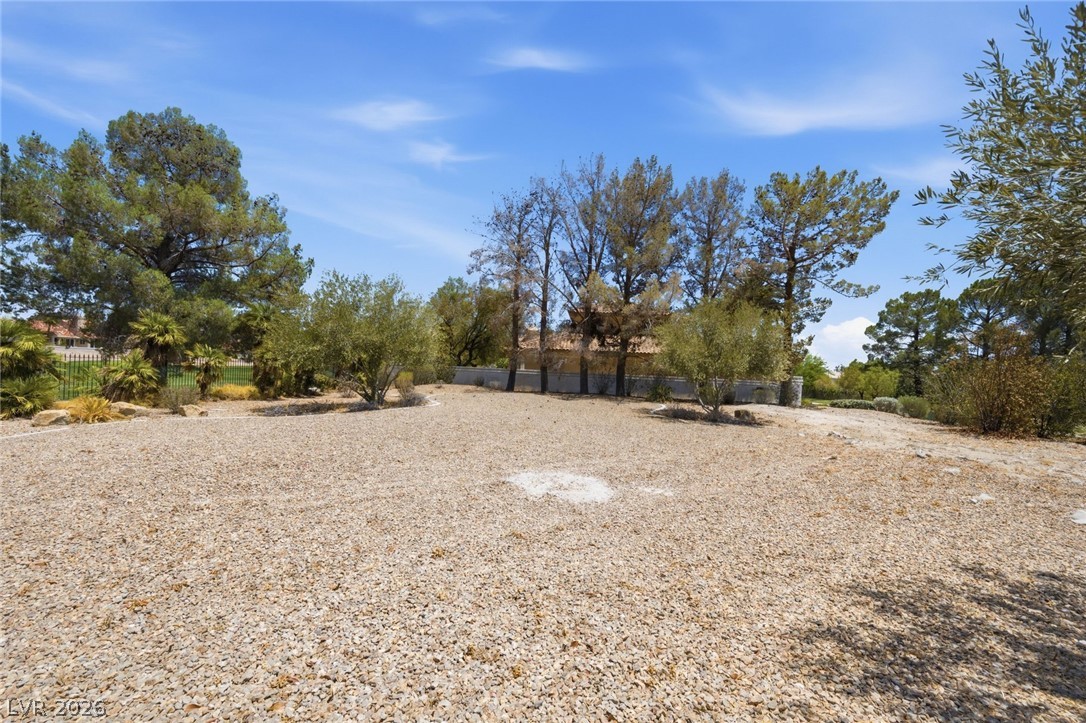 20 Innisbrook Avenue Las Vegas NV 89113