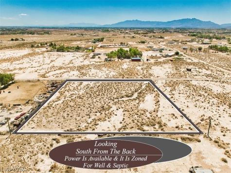 1650 West Bluebird Avenue Pahrump NV 89060
