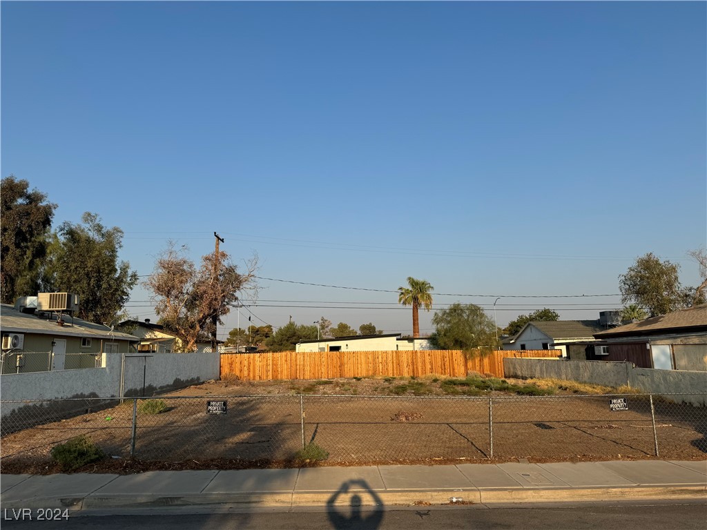 1913 Bearden Avenue Henderson NV 89011