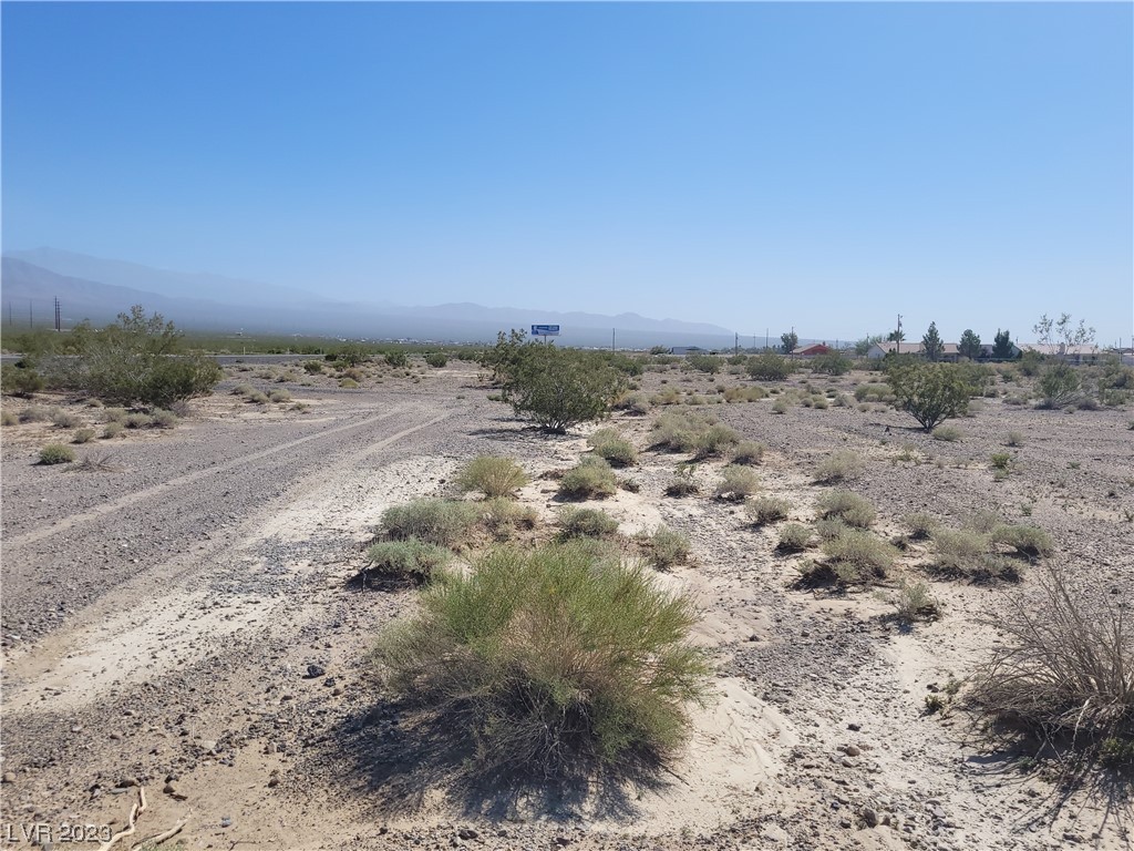6911 North Moonhill Avenue Pahrump NV 89060