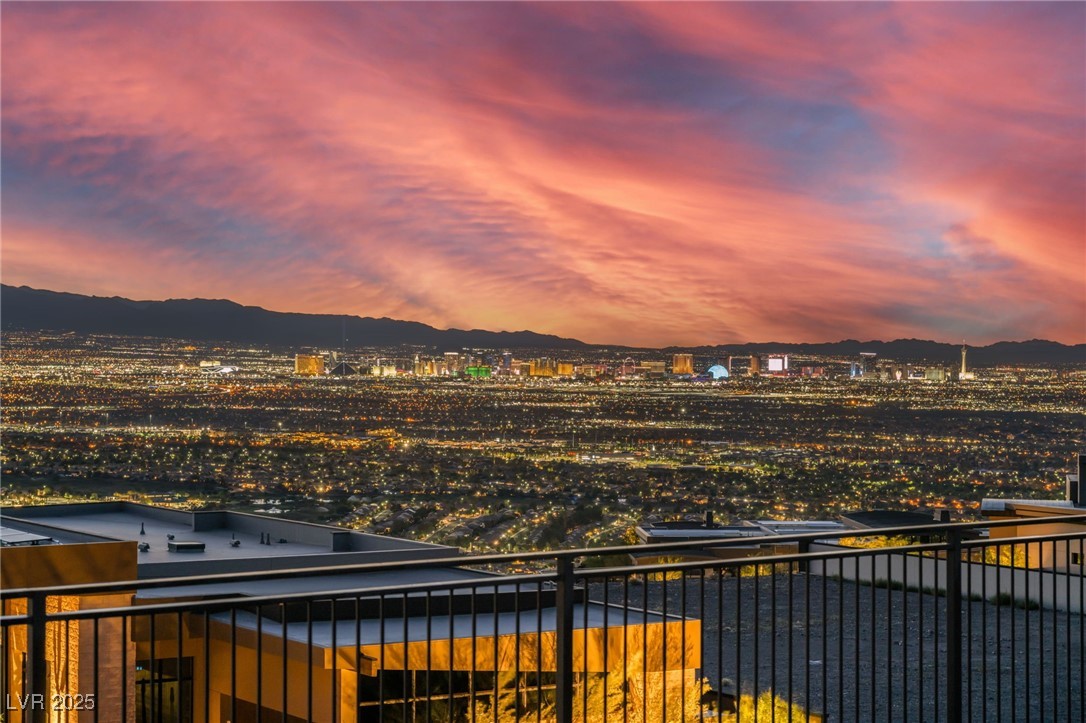 17 Stonecutter Court Henderson NV 89012