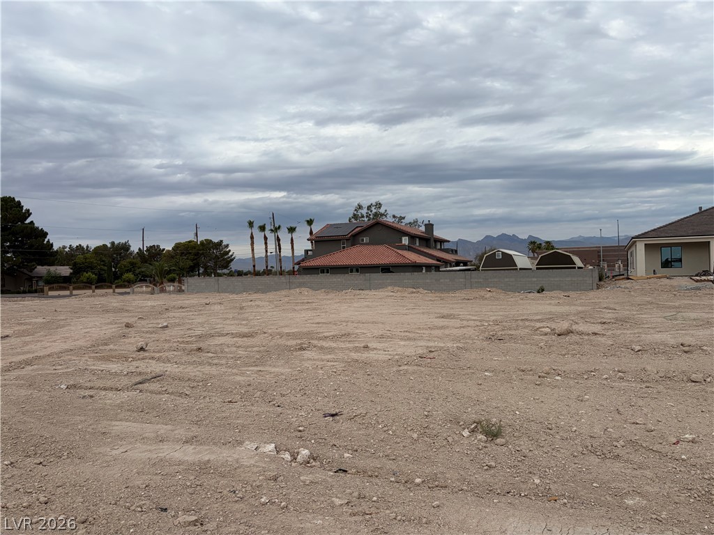 00 La Madre North Las Vegas NV 89031