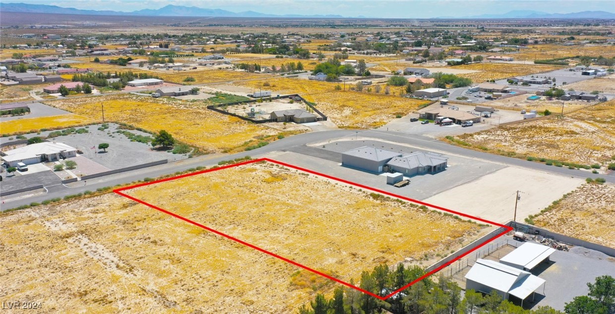 2710 Tahachapi Avenue Pahrump NV 89048