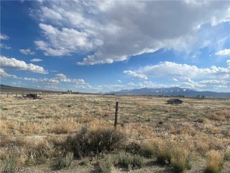 1255 E 218th North Street Ely NV 89301