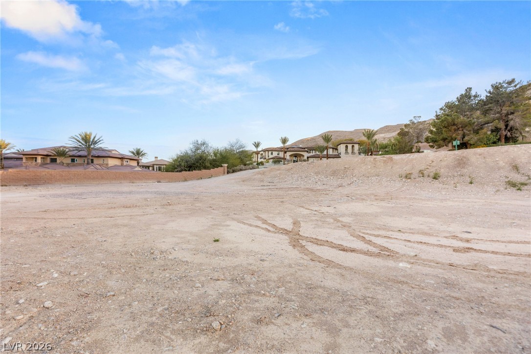 34 Eagles Landing Lane Las Vegas NV 89141