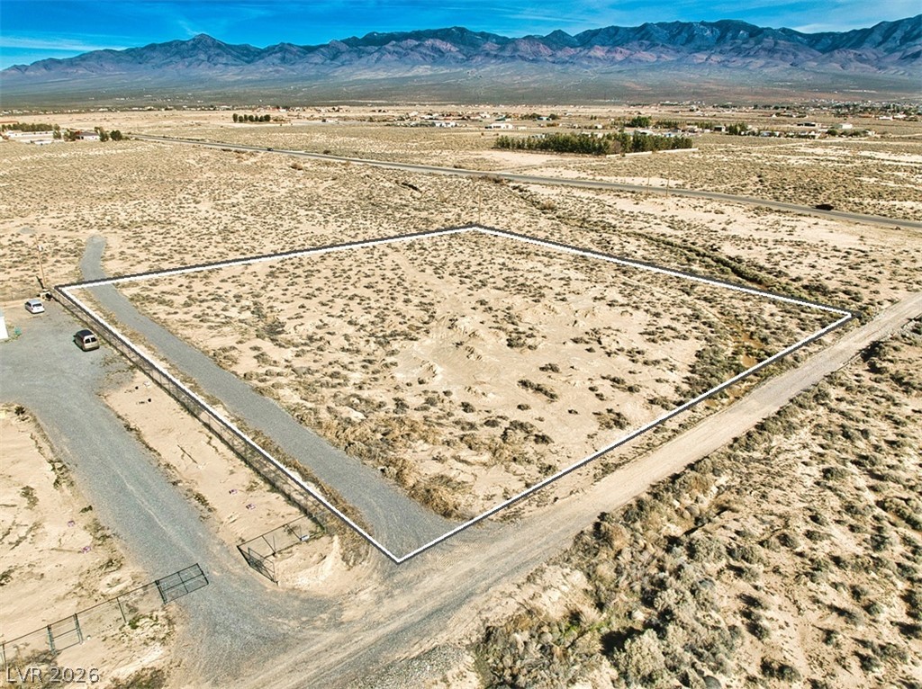 2090 Harris Farm Rd. & 2091 Ricksue Street Pahrump NV 89060