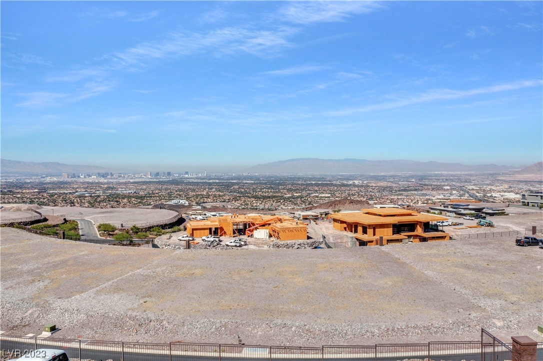 6 Cloudloft Court Henderson NV 89012