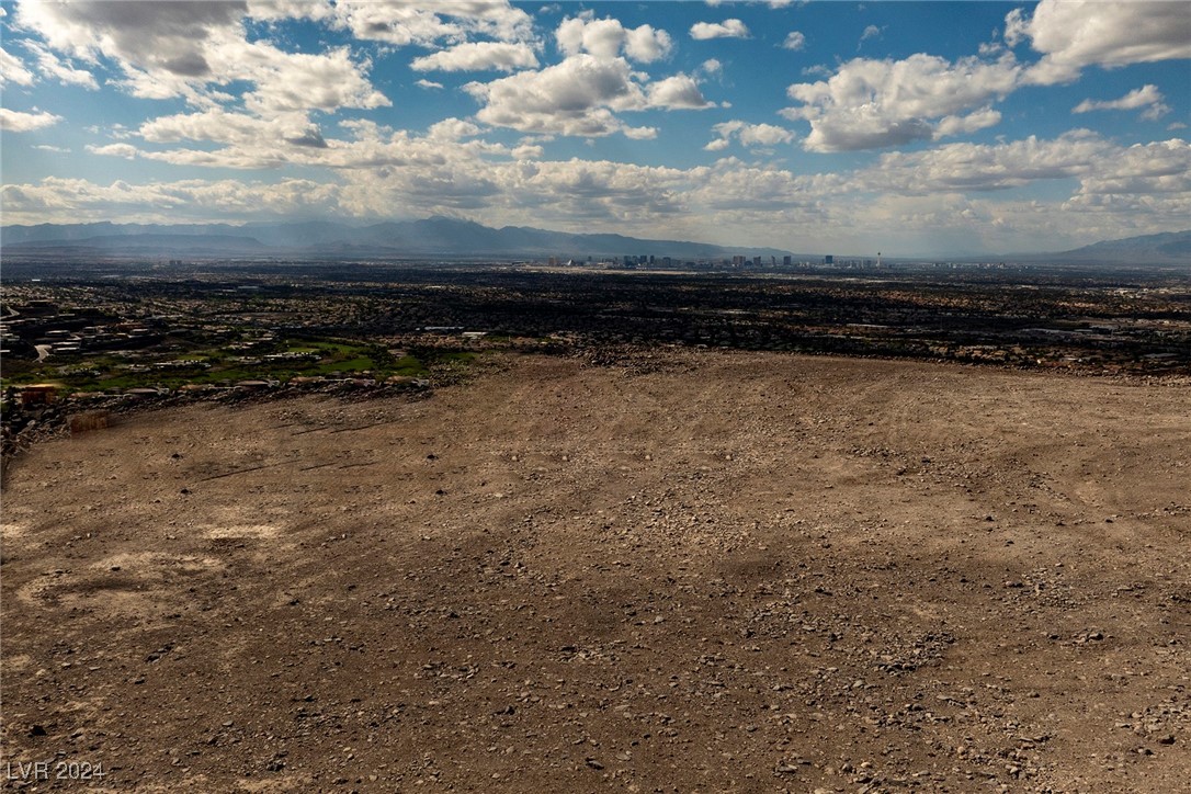 551 Rock Peak Drive Henderson NV 89012
