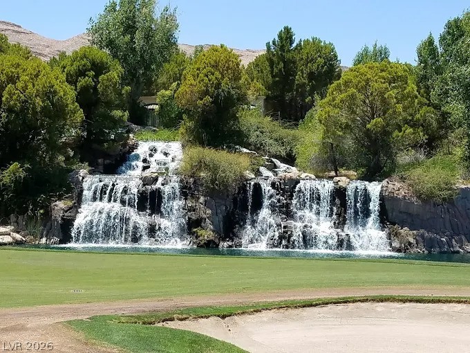 12 Pebble Hills Court Las Vegas NV 89141