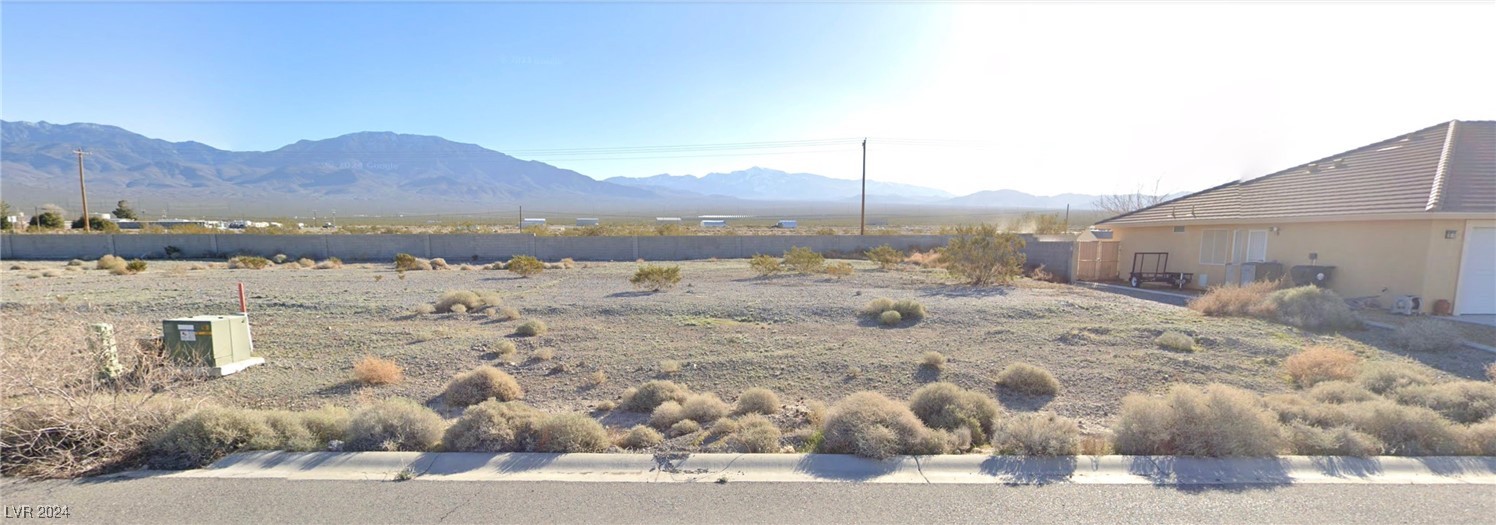 3871 North Mayfield Ranch Road Pahrump NV 89060