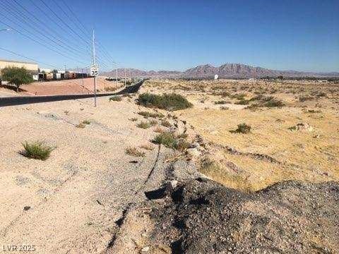 01 Brooks North Las Vegas NV 89032
