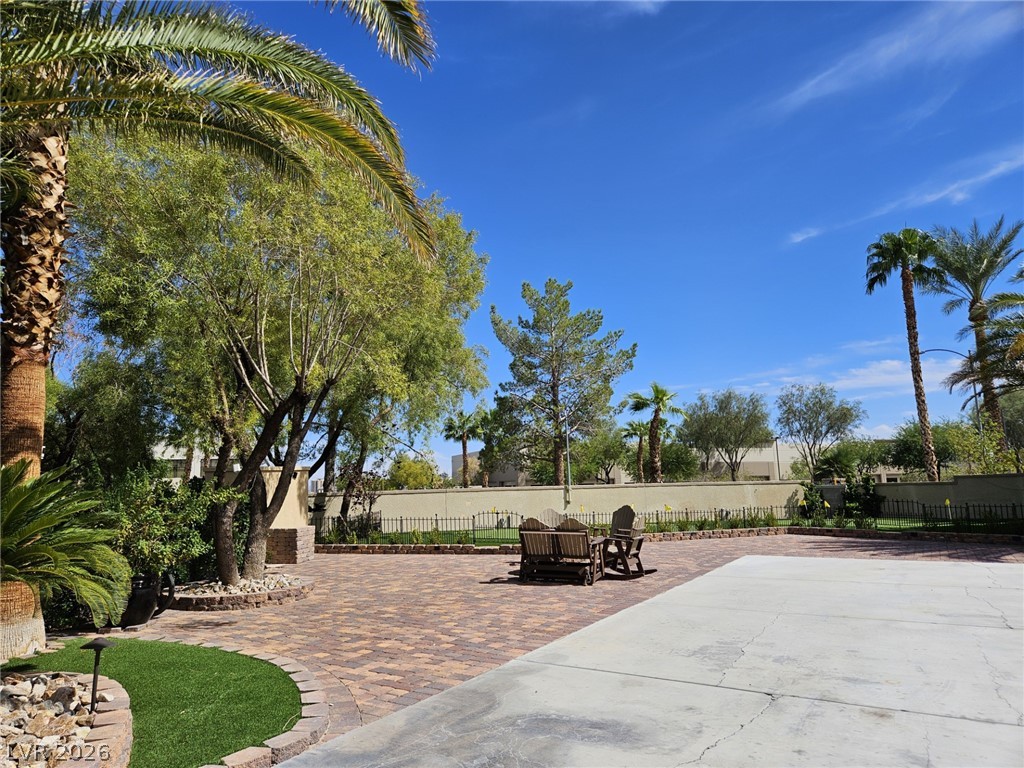 8175 Arville Street 33 Las Vegas NV 89139